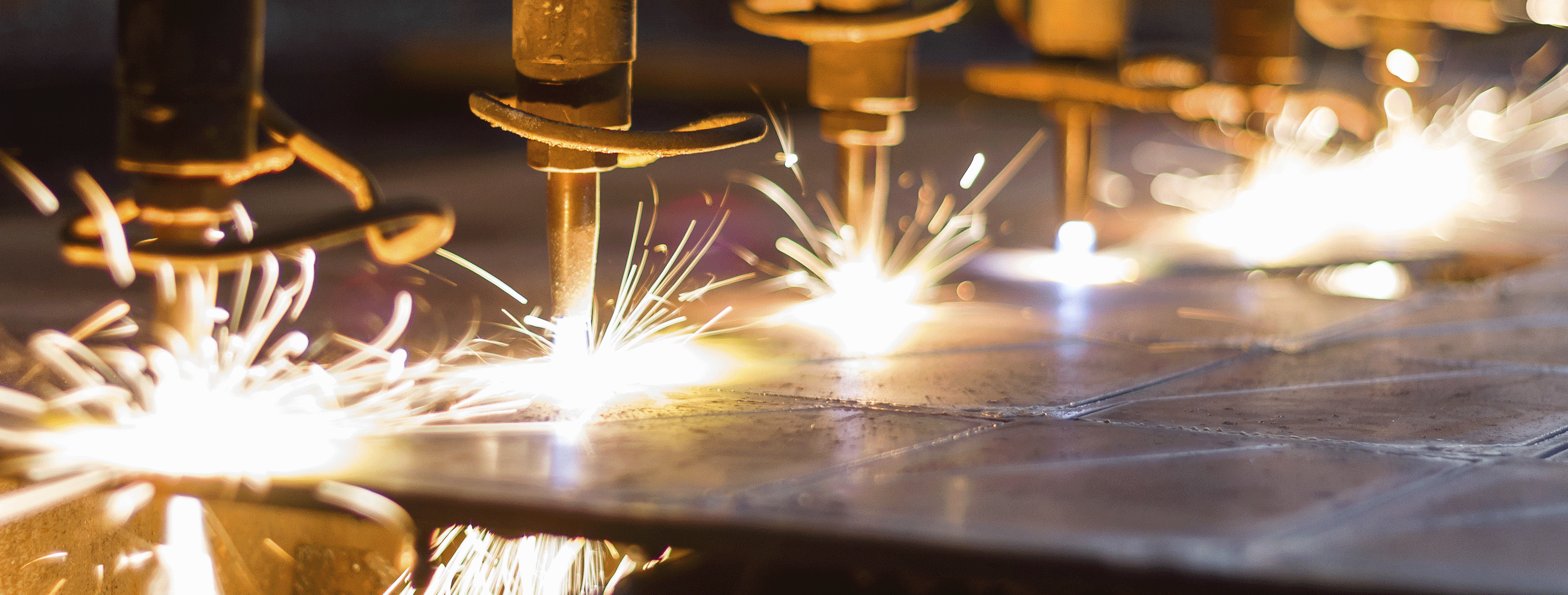 Analytics for Manufacturing: Manage Costs, Monitor Pipelines, Save Time, Streamline Sales